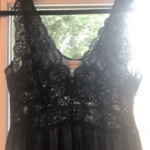 Shadowline Vintage nightie nightgown Black lace sheer 🖤 nylon similar to olga